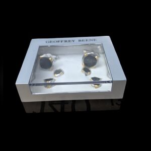Geoffrey Beene Cuff Link Set